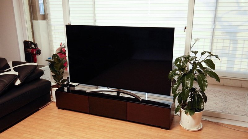 2. FHD vs. QHD vs. UHD- Pros and Cons